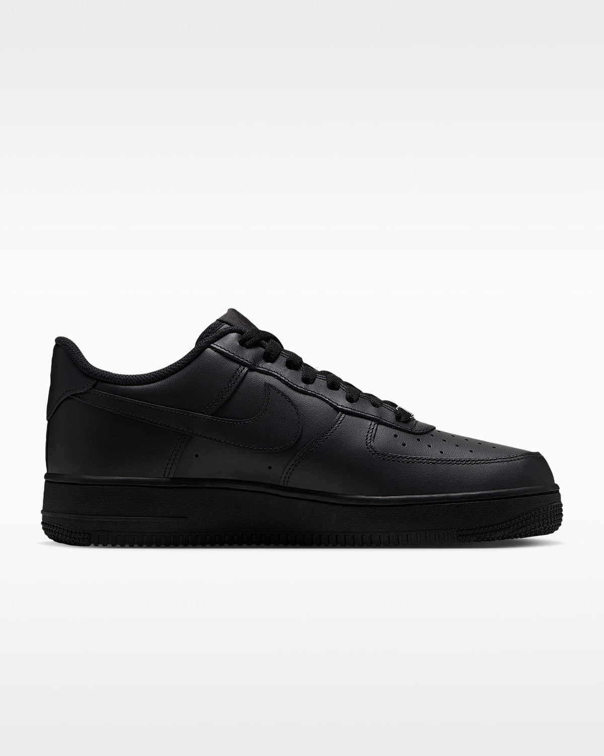 Nike Air Force 1 '07 Triple Black Sneakers mens low top shoes